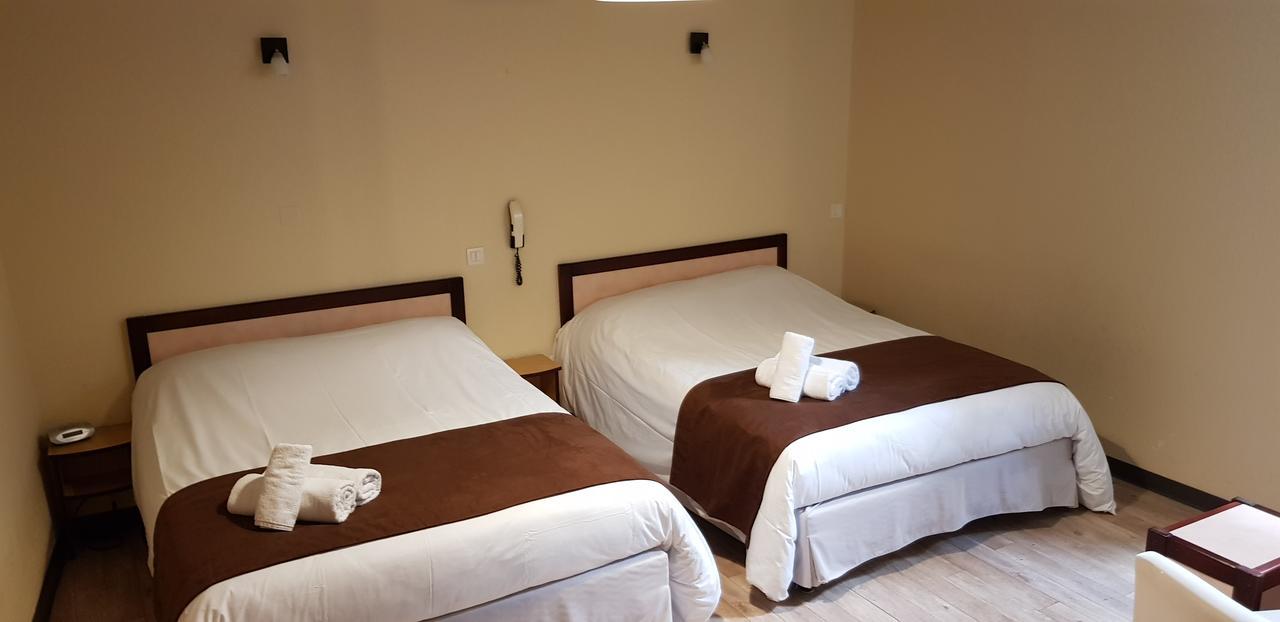 Logis Hotel Le Prieure Bourg-Saint-Andéol Εξωτερικό φωτογραφία