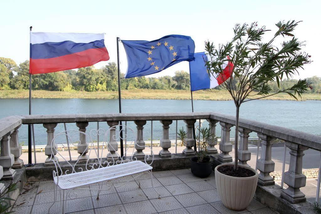 Logis Hotel Le Prieure Bourg-Saint-Andéol Εξωτερικό φωτογραφία