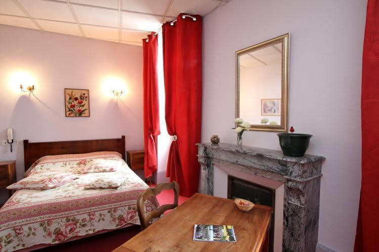 Logis Hotel Le Prieure Bourg-Saint-Andéol Εξωτερικό φωτογραφία